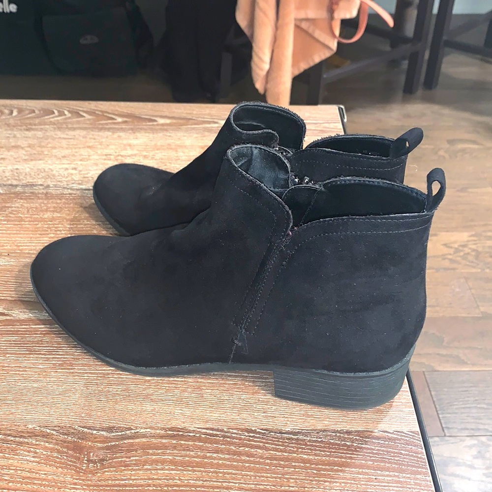 American Rag Suede Boots